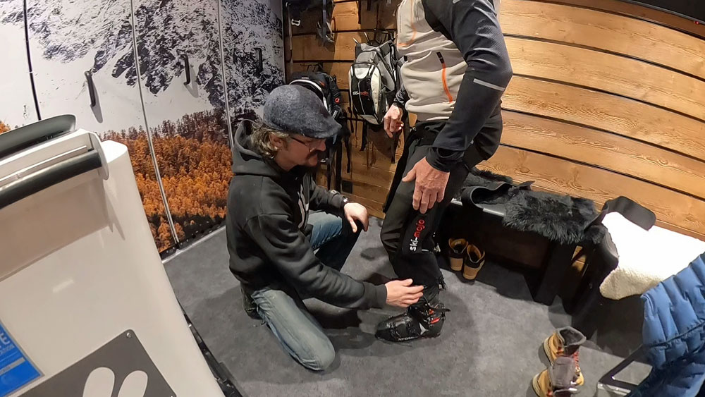 Style Altitude Ski Mojo Review